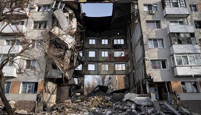 Kiev: offensiva in primavera. Zelensky silura il capo dell'esercito in Donbass