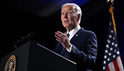 Joe Biden pronto a tassare i ricchi: minimum tax del 25% per i miliardari