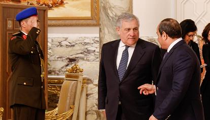Tajani al Cairo: "Impegno di al-Sisi su questione migratoria"