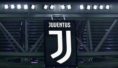 Calcio, Uefa: Juventus fuori dalla Conference League e multa da 20 milioni