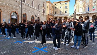 "Facciamo un terremoto" per festeggiare il centenario del liceo scientifico Galilei di Macerata