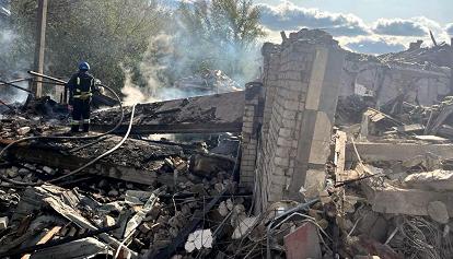 Kiev: attacco russo contro negozio di alimentari a Groza vicino Kupiansk, 51 morti tra cui un bimbo