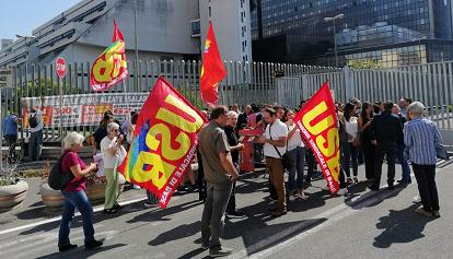 A Napoli la protesta dei lavoratori della giustizia