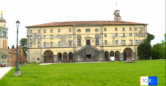 La Danieli di Buttrio fa il lifting alle facciate del Castello di Udine - TGR – Rai