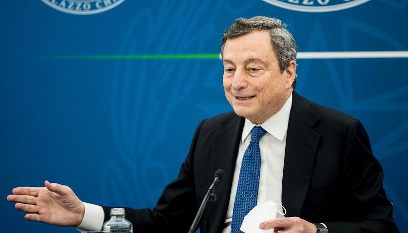 Mario Draghi drängt auf das Impfprogramm