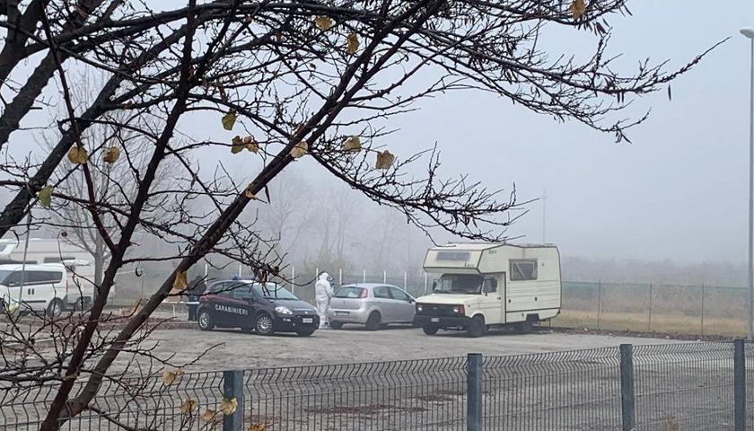 Il camper parcheggiato a Bassano del Grappa dove è stata trovata la donna  