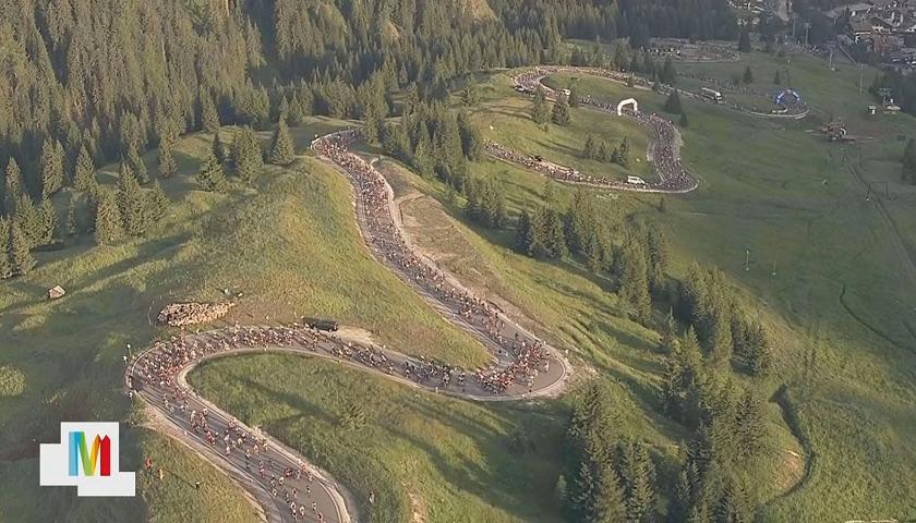 Jedes Jahr ein Spektakel: die Maratona dles Dolomites 