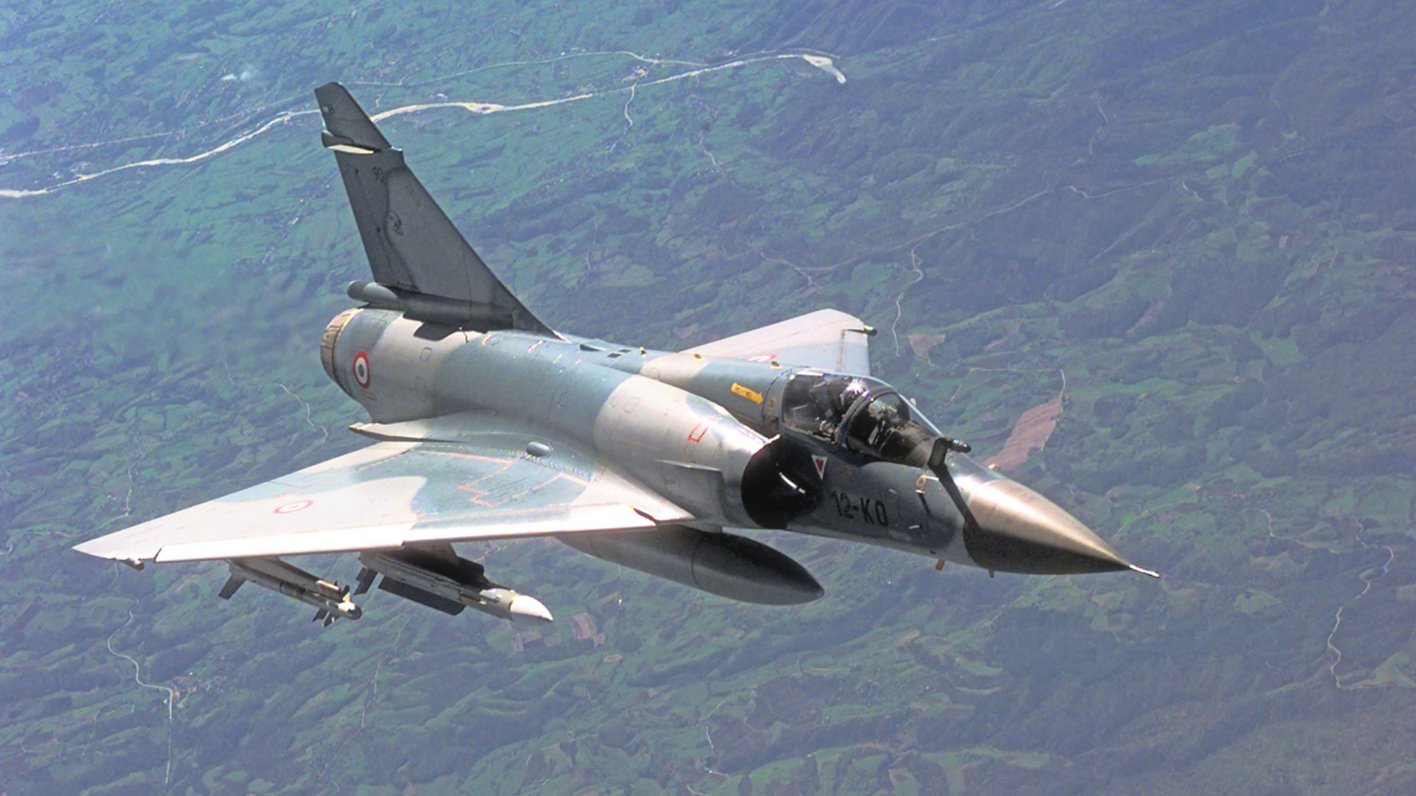 Aereo rubato in Italia sorvola la base militare di Tolone ed è intercettato da un Mirage 2000