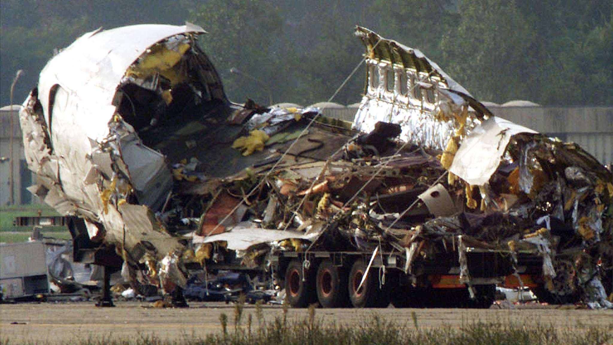 Ventuno anni fa il disastro aereo di Linate, celebrata oggi la prima "Giornata per non dimenticare"