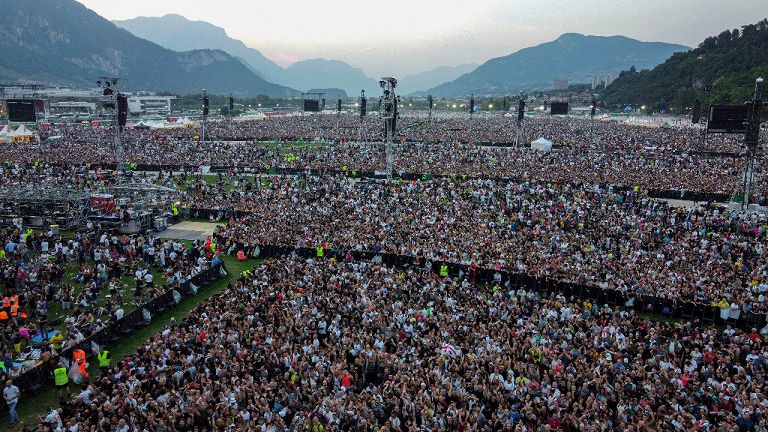 Das bisher größte Konzert in der Region: 120.000 Zuschauer waren zu Vasco Rossi nach Trient gekommen.