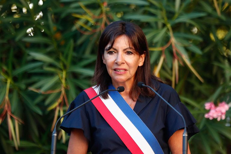 Anne Hidalgo sindaco Parigi