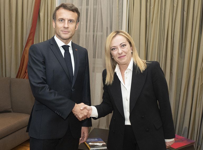 Giorgia Meloni incontra Emmanuel Macron