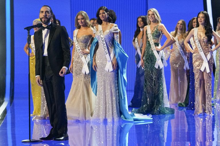 Il presidente di El Salvador Bukele a Miss Universo