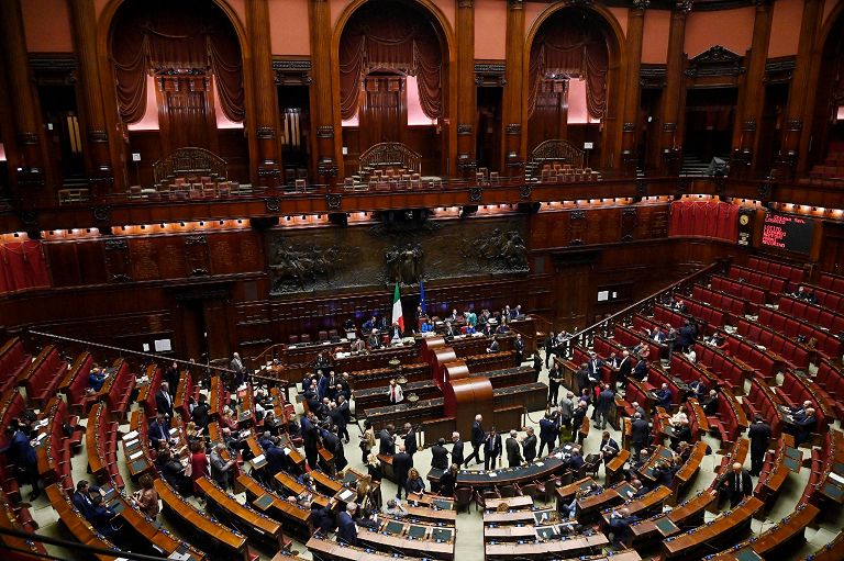 L'aula di Montecitorio durante una votazione in Parlamento, Roma, 30 ottobre 2024